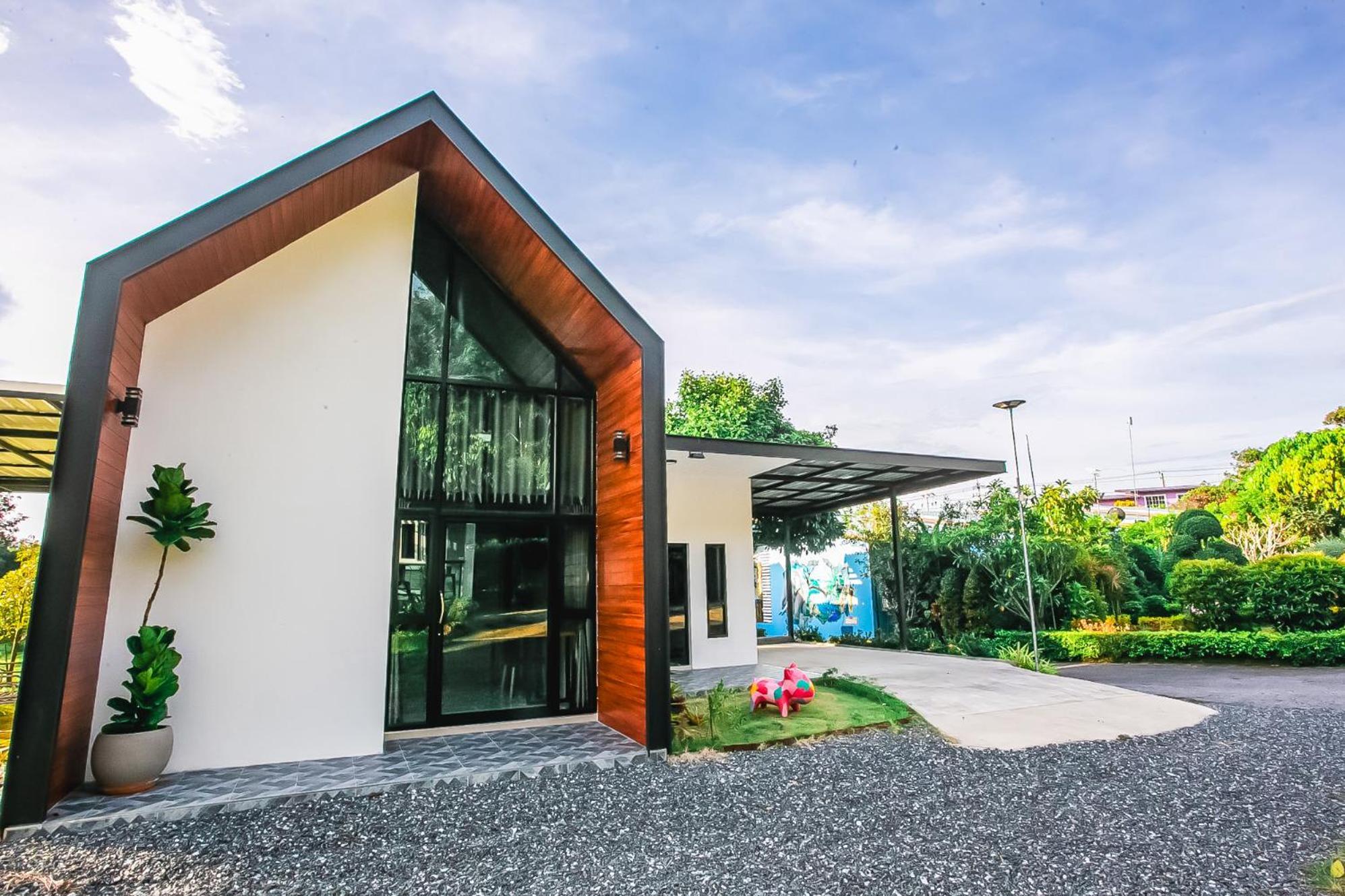 Baan Suan Mee Tang Hotel Чантабури Екстериор снимка
