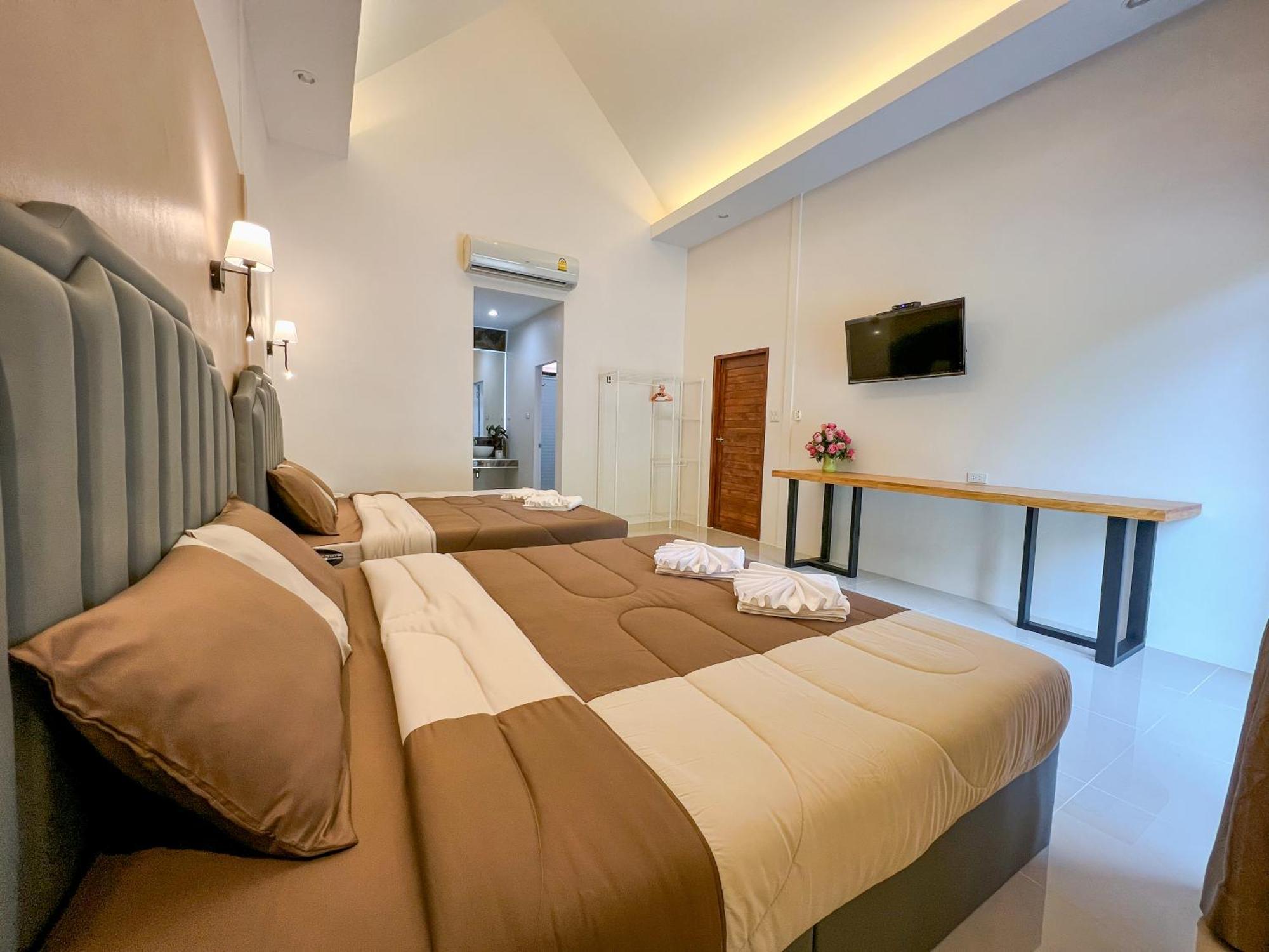 Baan Suan Mee Tang Hotel Чантабури Стая снимка