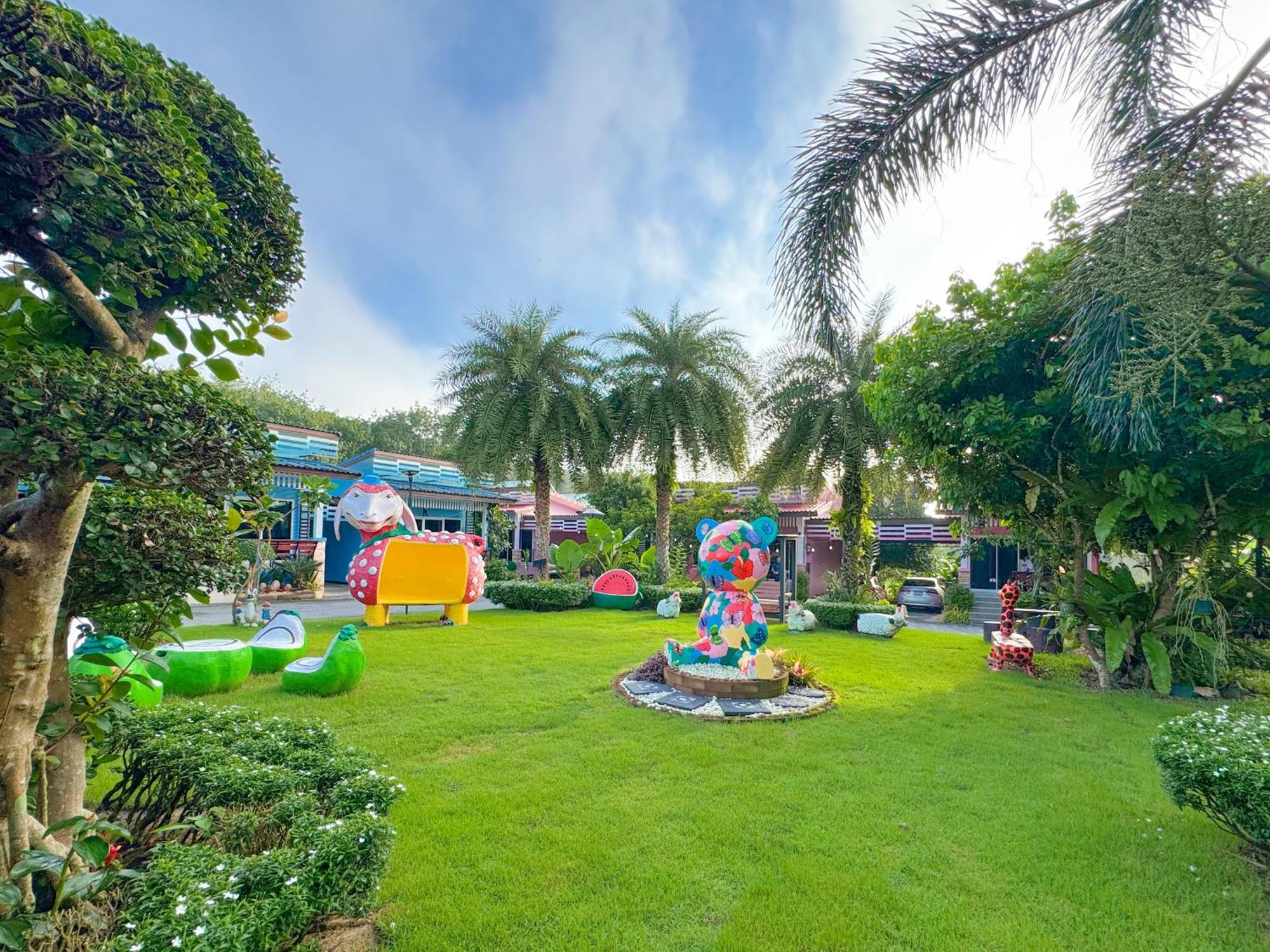 Baan Suan Mee Tang Hotel Чантабури Екстериор снимка