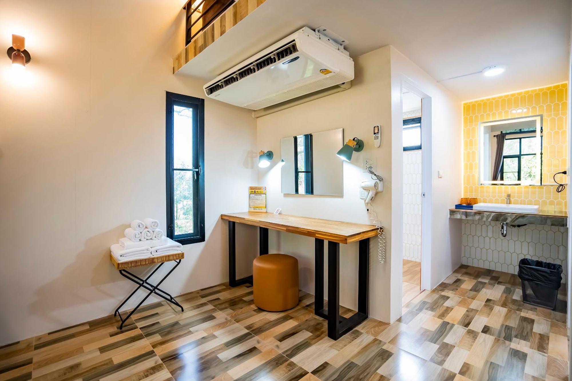 Baan Suan Mee Tang Hotel Чантабури Стая снимка